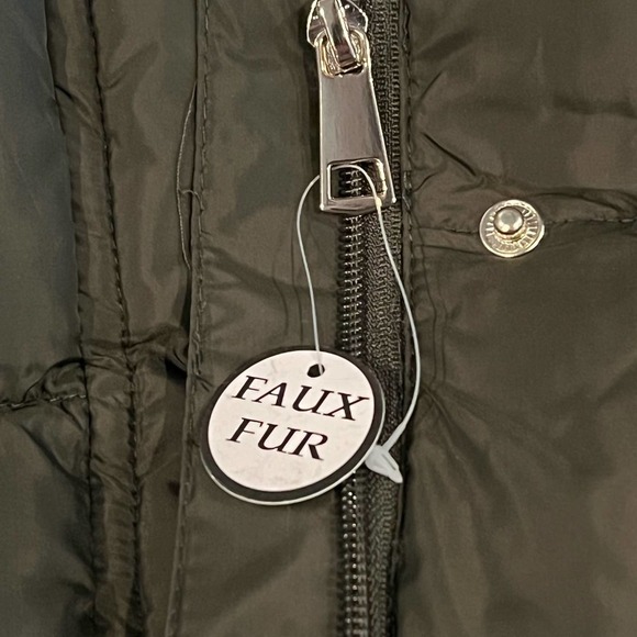 ROTHSCHILD HEAVYWEIGHT PUFFER JACKET WITH FAUX FUR HOOD GREEN NWT GIRLS LARGE 14 - Picture 8 of 12